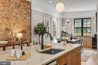 1635 S 5TH ST, Philadelphia, PA 19148