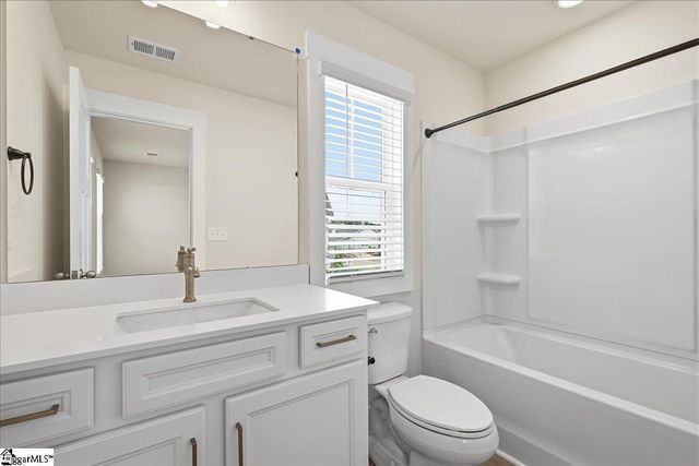 14033 Satinwood Way, Inman, SC 29349