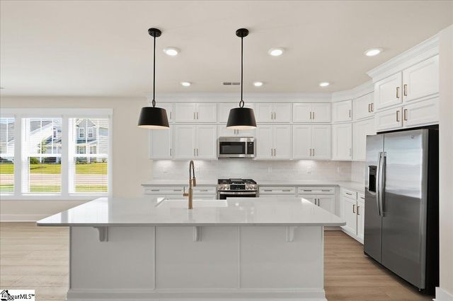 14033 Satinwood Way, Inman, SC 29349