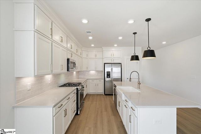 14033 Satinwood Way, Inman, SC 29349