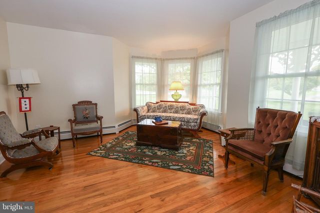 28335 OLD VILLAGE RD, Mechanicsville, MD 20659