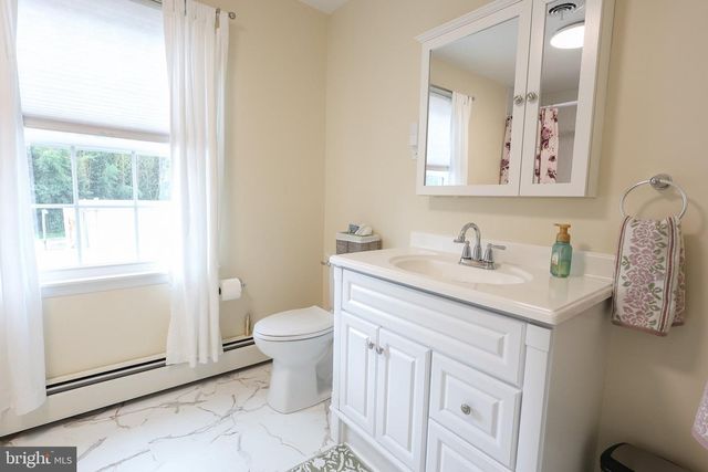 28335 OLD VILLAGE RD, Mechanicsville, MD 20659