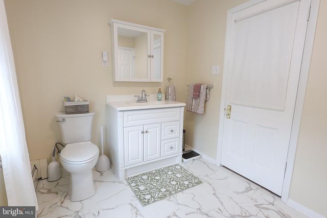 28335 OLD VILLAGE RD, Mechanicsville, MD 20659
