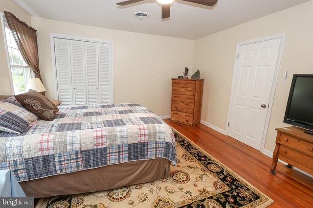 28335 OLD VILLAGE RD, Mechanicsville, MD 20659