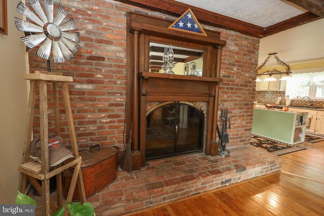 28335 OLD VILLAGE RD, Mechanicsville, MD 20659