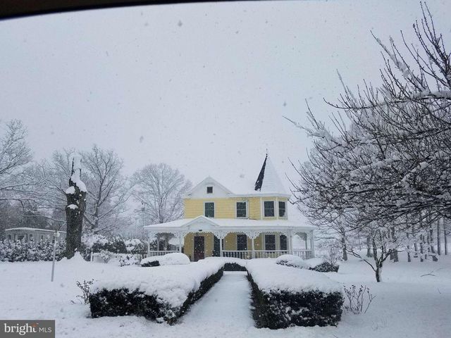 28335 OLD VILLAGE RD, Mechanicsville, MD 20659