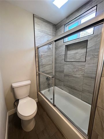 604 S Van Ness Avenue, Santa Ana, CA 92701