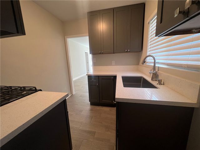 604 S Van Ness Avenue, Santa Ana, CA 92701