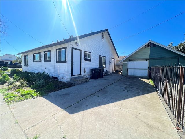 604 S Van Ness Avenue, Santa Ana, CA 92701