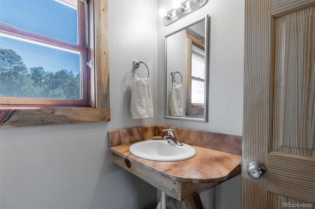 214 Durfee Circle, Westcliffe, CO 81252