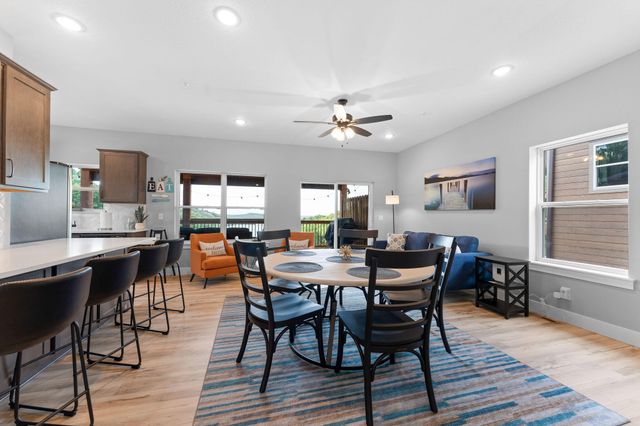 74 Westward Way, Kimberling City, MO 65686