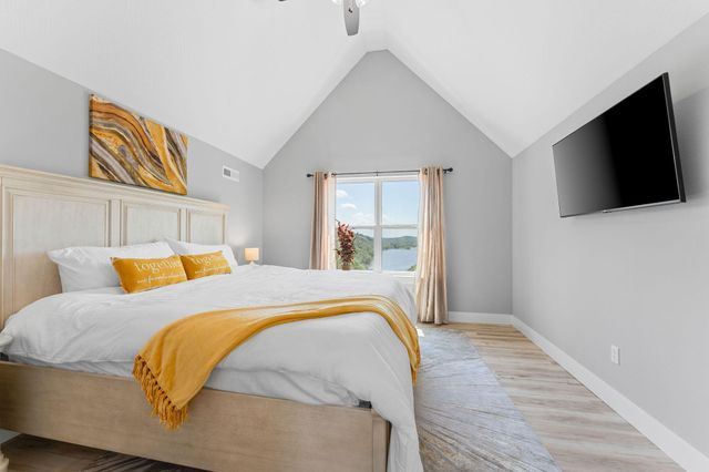 74 Westward Way, Kimberling City, MO 65686