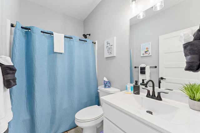 74 Westward Way, Kimberling City, MO 65686