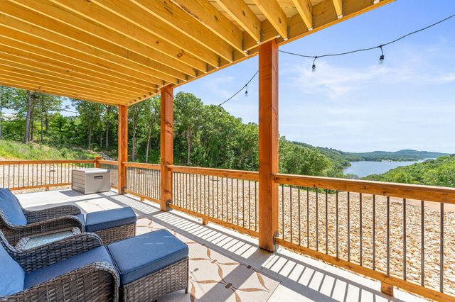 74 Westward Way, Kimberling City, MO 65686