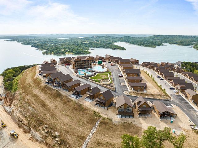 74 Westward Way, Kimberling City, MO 65686