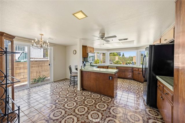 2132 Camino Rey, Fullerton, CA 92833