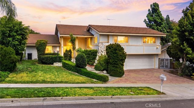 2132 Camino Rey, Fullerton, CA 92833