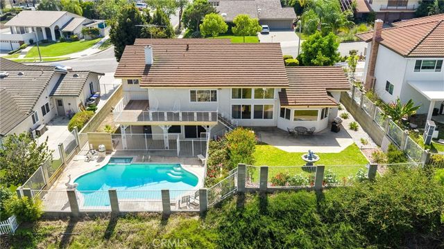 2132 Camino Rey, Fullerton, CA 92833
