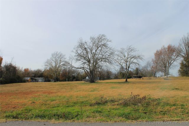 12632 N 118th East Avenue, Collinsville, OK 74021