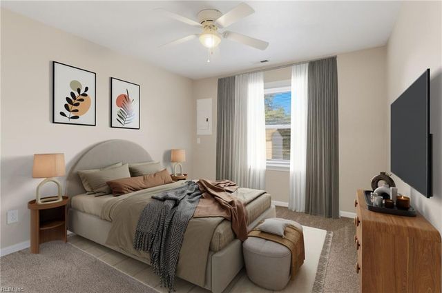 2044 Iowa ST, Chesapeake, VA 23323