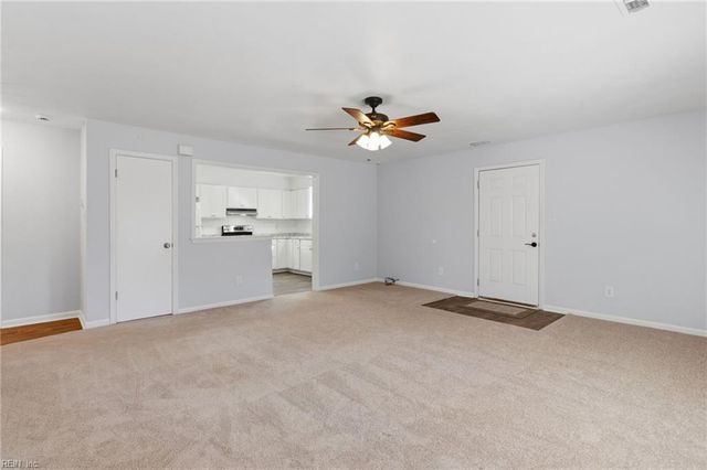 2044 Iowa ST, Chesapeake, VA 23323