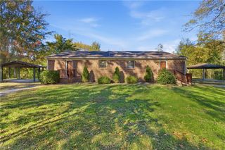 2044 Iowa ST, Chesapeake, VA 23323