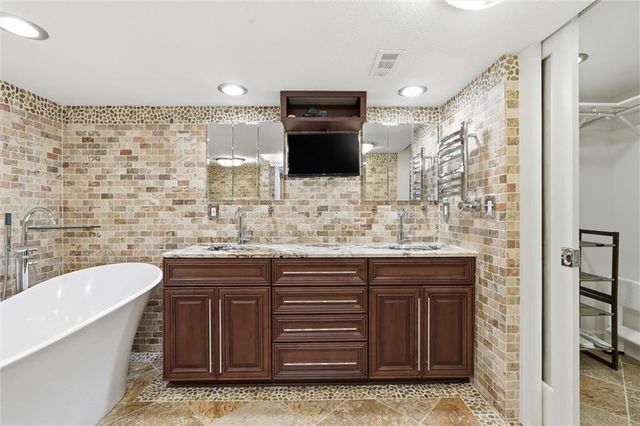 12608 W 131st Street, Overland Park, KS 66213