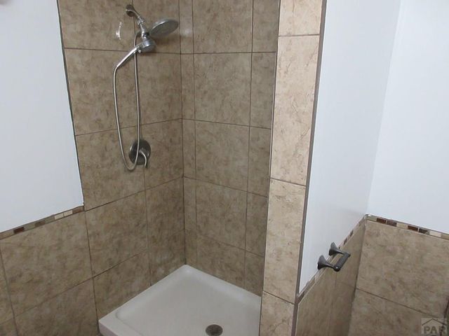 1629 Englewood Dr, Pueblo, CO 81005
