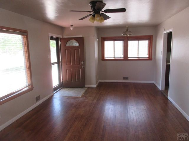 1629 Englewood Dr, Pueblo, CO 81005