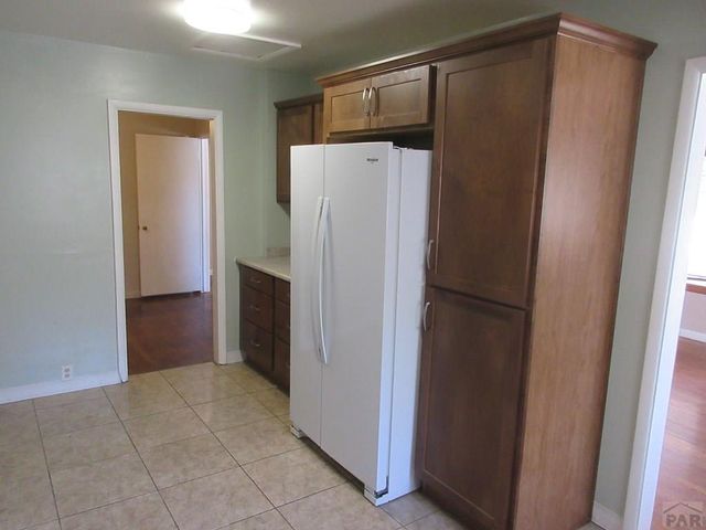 1629 Englewood Dr, Pueblo, CO 81005