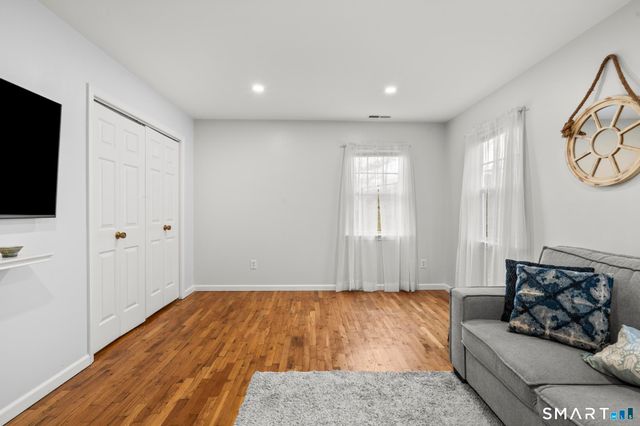 1016 Long Ridge Road, Stamford, CT 06903