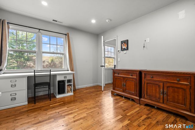 1016 Long Ridge Road, Stamford, CT 06903