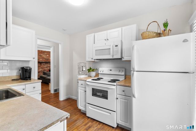 1016 Long Ridge Road, Stamford, CT 06903