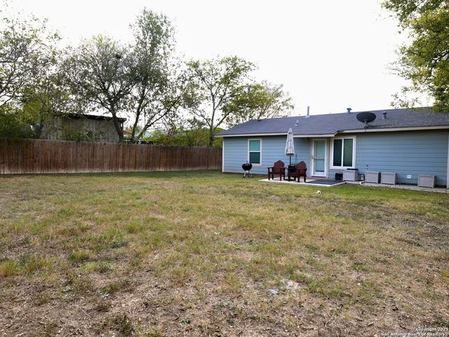 915 Rexford, San Antonio, TX 78216