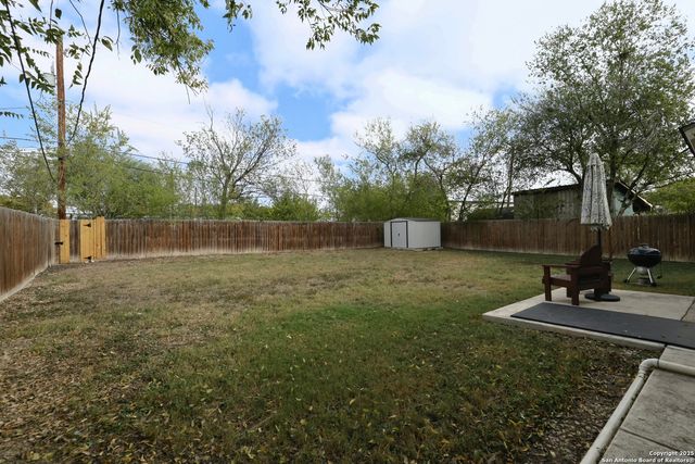 915 Rexford, San Antonio, TX 78216