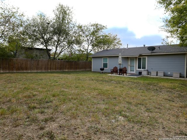 915 Rexford, San Antonio, TX 78216