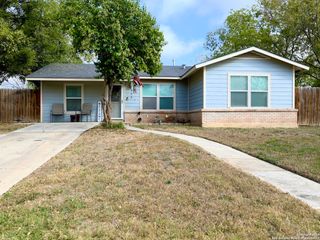915 Rexford, San Antonio, TX 78216