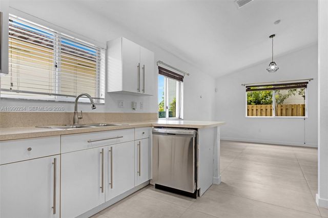 9264 SW 209th Ter, Cutler Bay, FL 33189