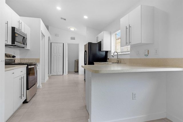 9264 SW 209th Ter, Cutler Bay, FL 33189