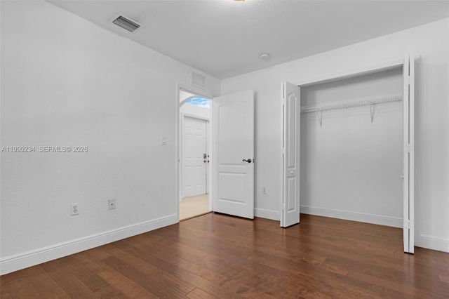 9264 SW 209th Ter, Cutler Bay, FL 33189