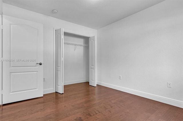 9264 SW 209th Ter, Cutler Bay, FL 33189