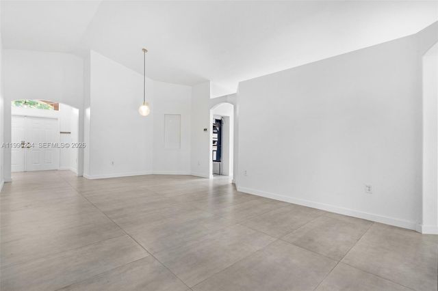 9264 SW 209th Ter, Cutler Bay, FL 33189