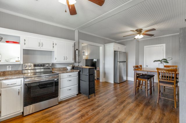 303 Depot Street, Soddy Daisy, TN 37379