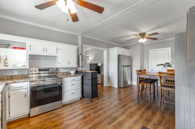 303 Depot Street, Soddy Daisy, TN 37379