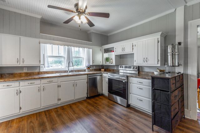 303 Depot Street, Soddy Daisy, TN 37379