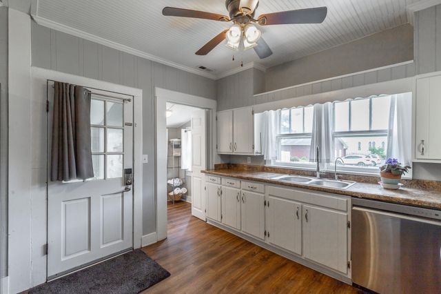 303 Depot Street, Soddy Daisy, TN 37379