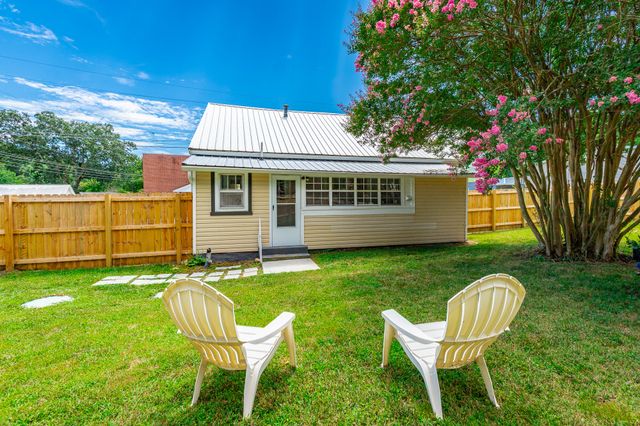 303 Depot Street, Soddy Daisy, TN 37379