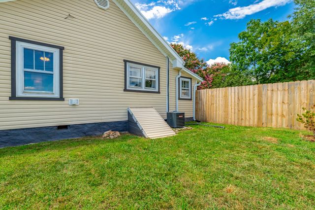 303 Depot Street, Soddy Daisy, TN 37379