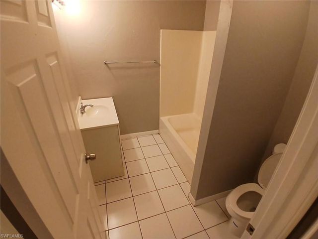 3516 Dora ST, Fort Myers, FL 33916