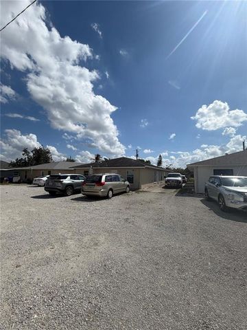 3516 Dora ST, Fort Myers, FL 33916